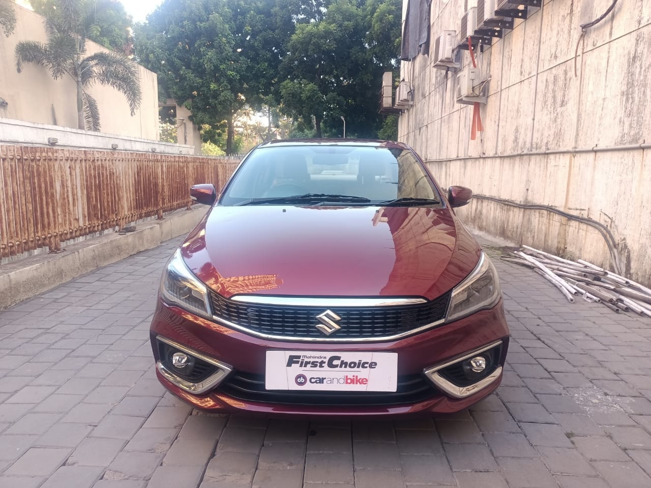 Ciaz image 1 Ciaz image 1