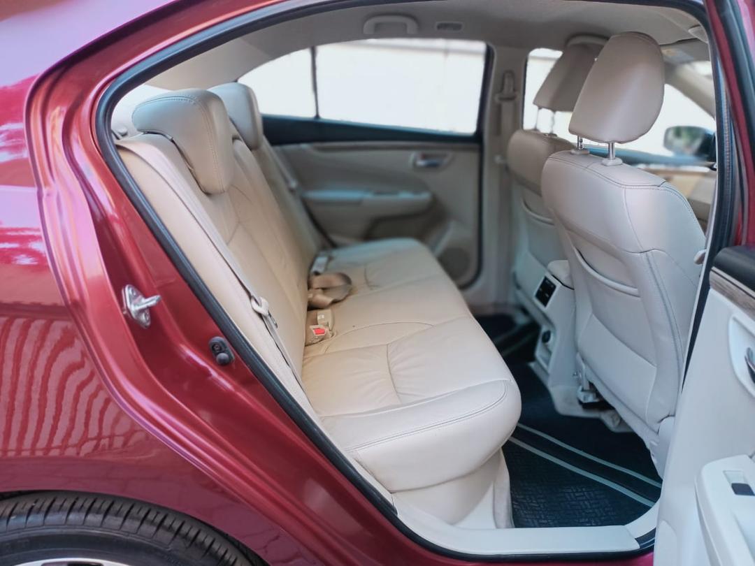 2019 Maruti Suzuki Ciaz Alpha Smart Hybrid Front Seats 