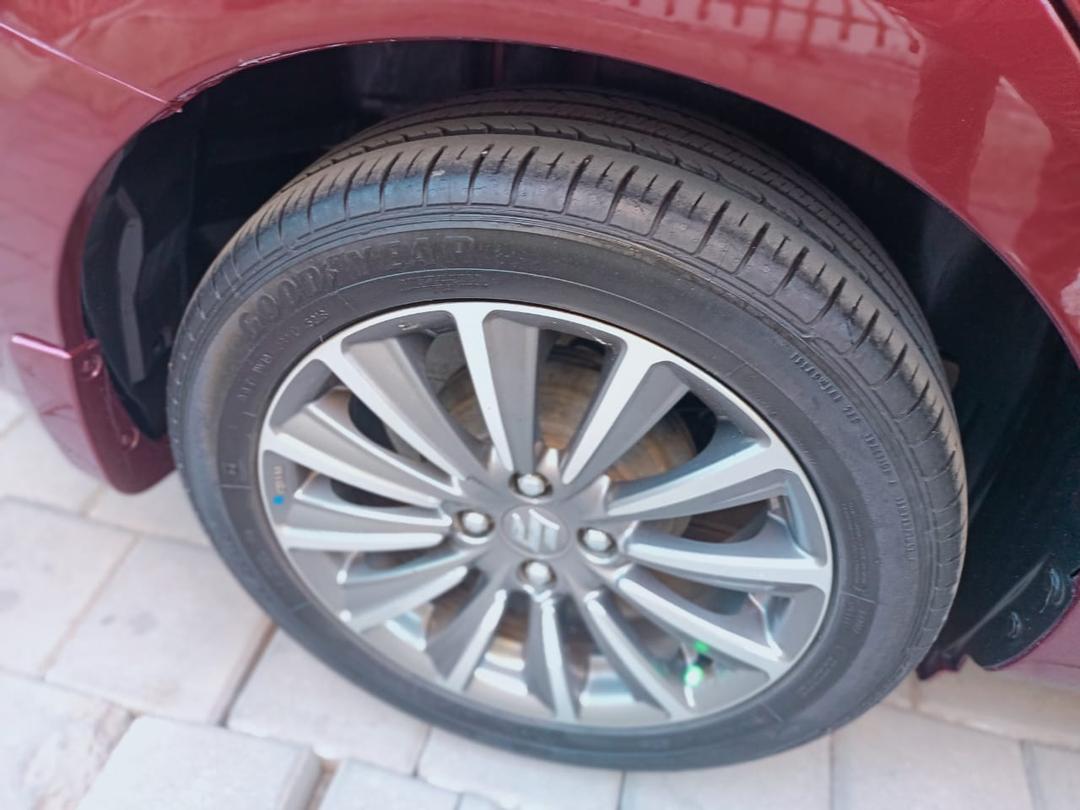 2019 Maruti Suzuki Ciaz Alpha Smart Hybrid Wheels Tyres 