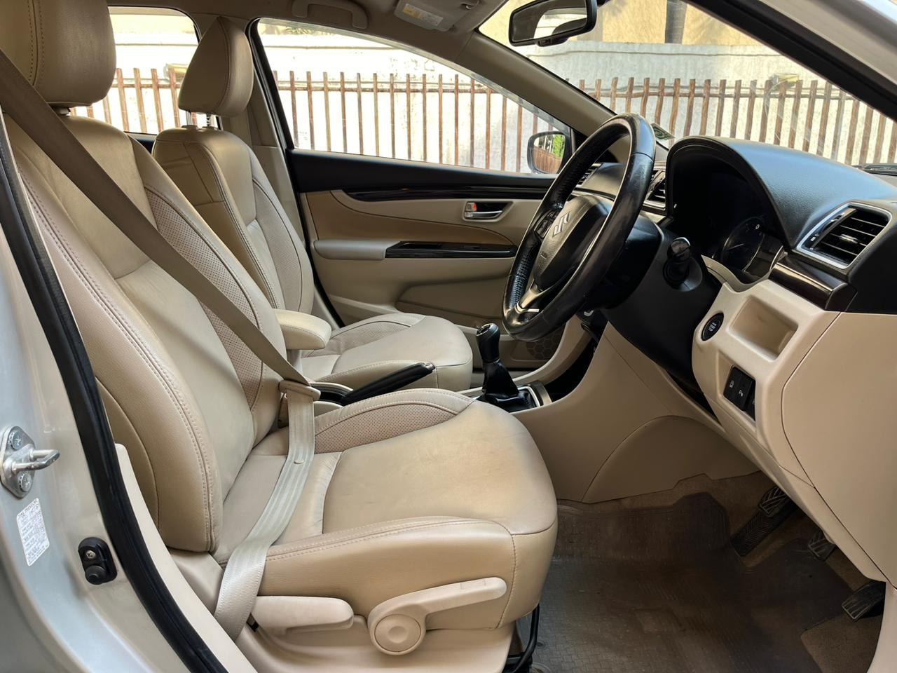 Ciaz image 14 Ciaz image 14