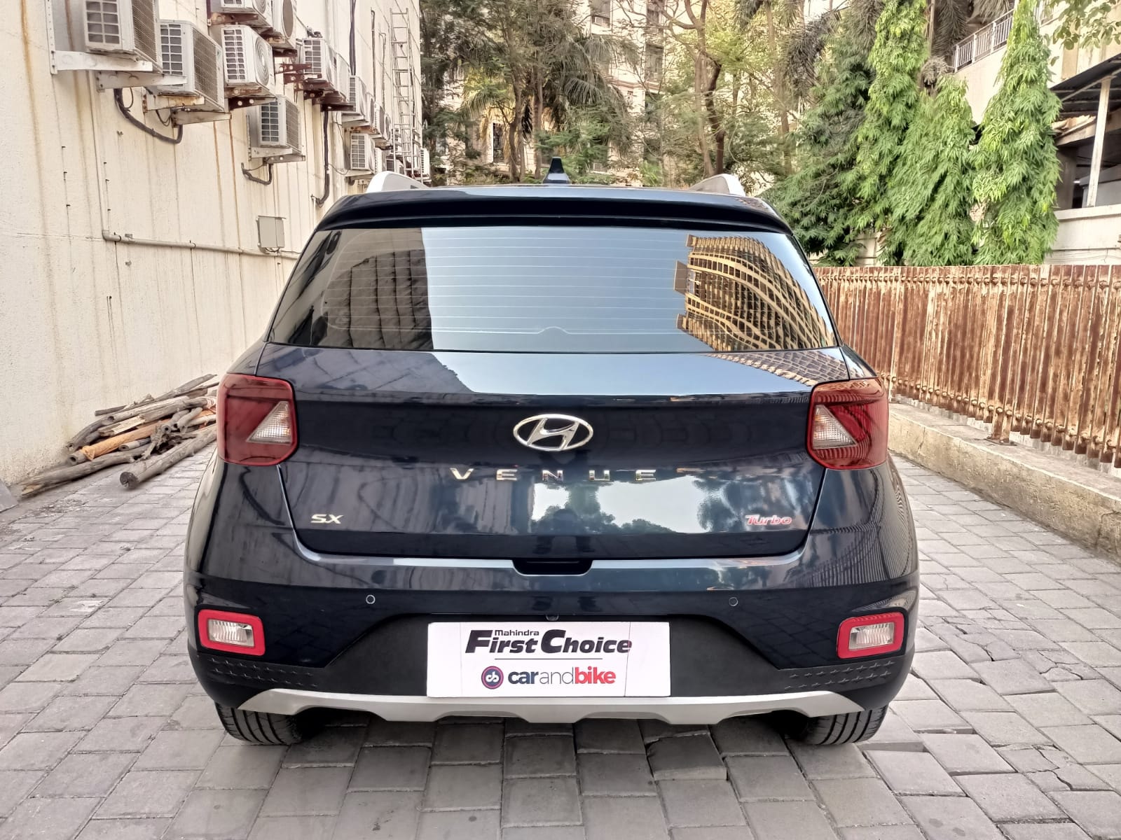 Venue image 4 Venue image 4