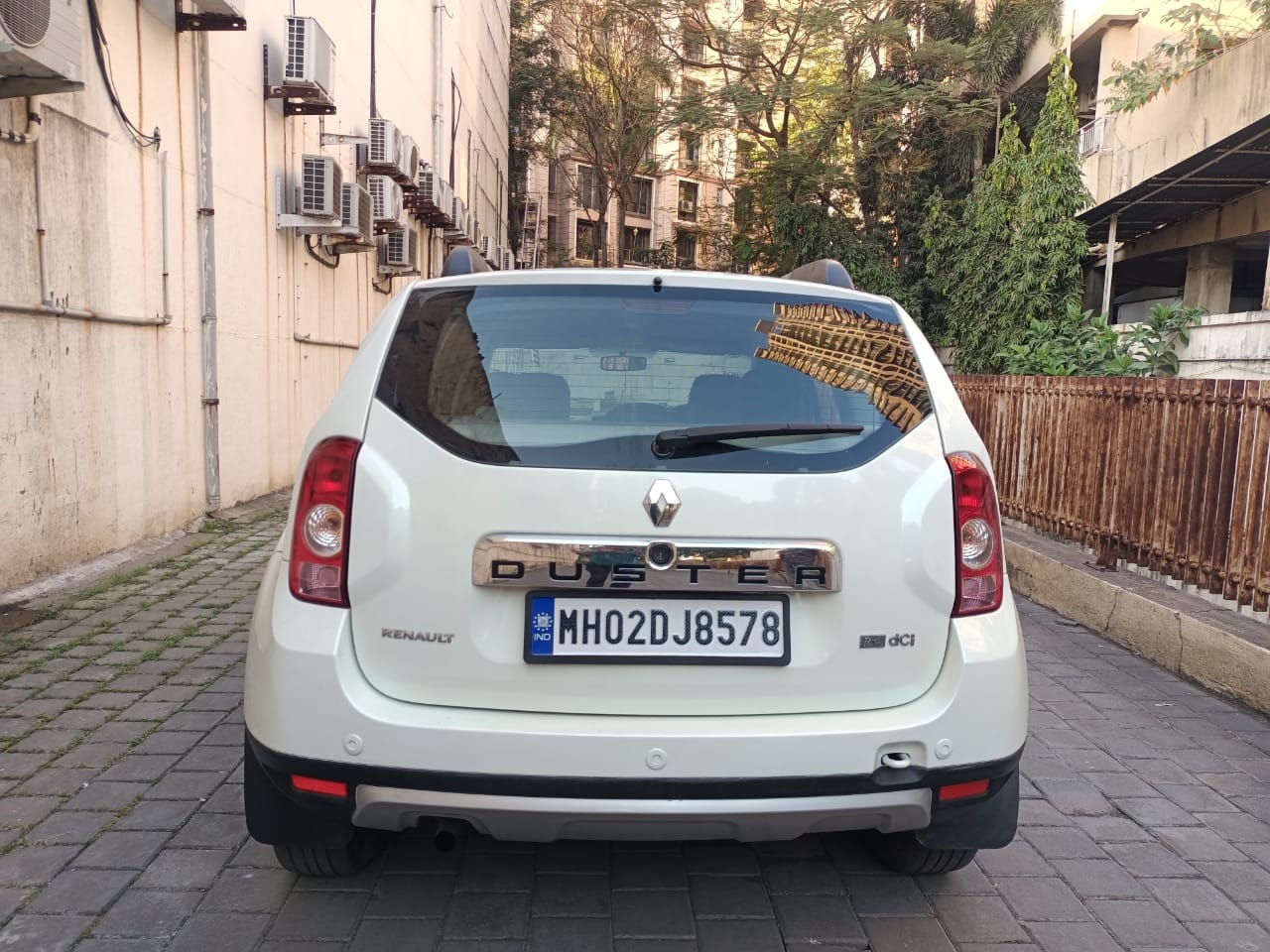 Duster image 4 Duster image 4