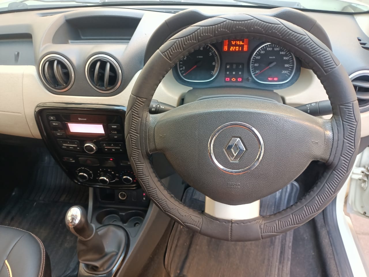 Duster image 12 Duster image 12