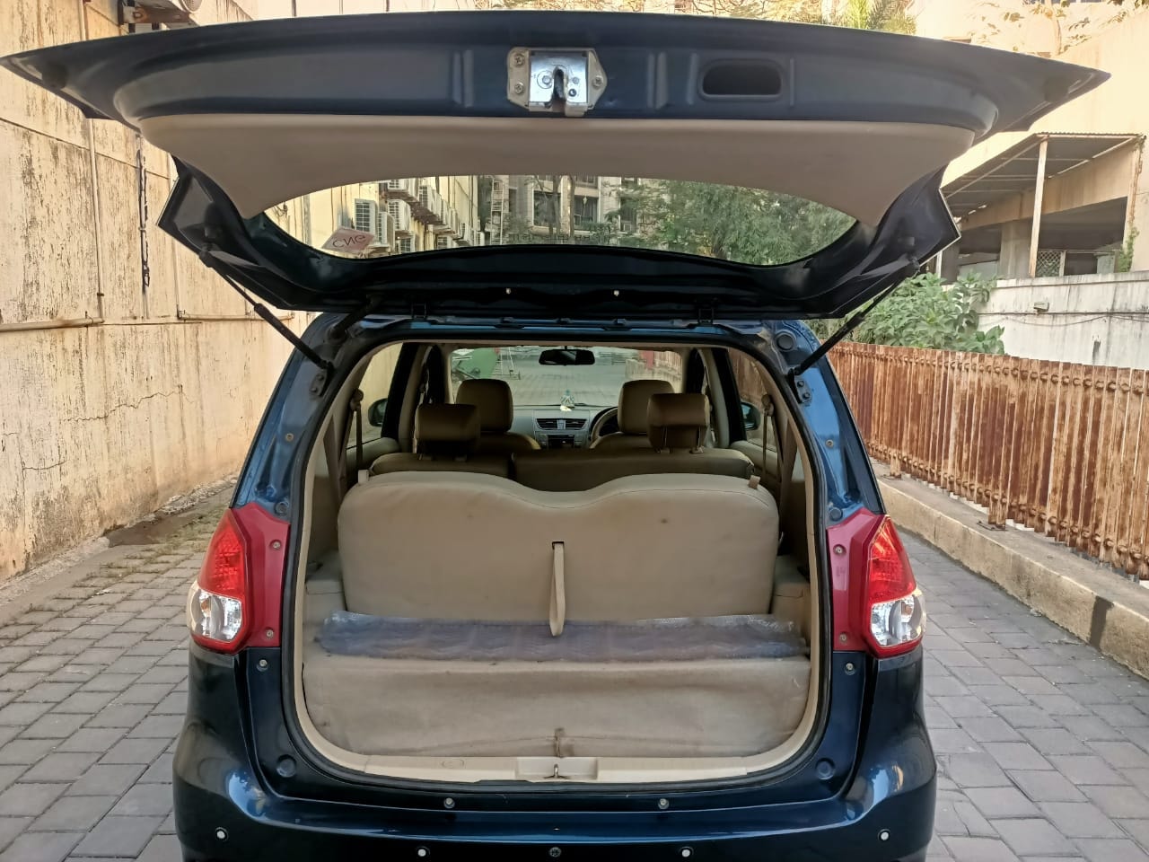 Ertiga image 6 Ertiga image 6