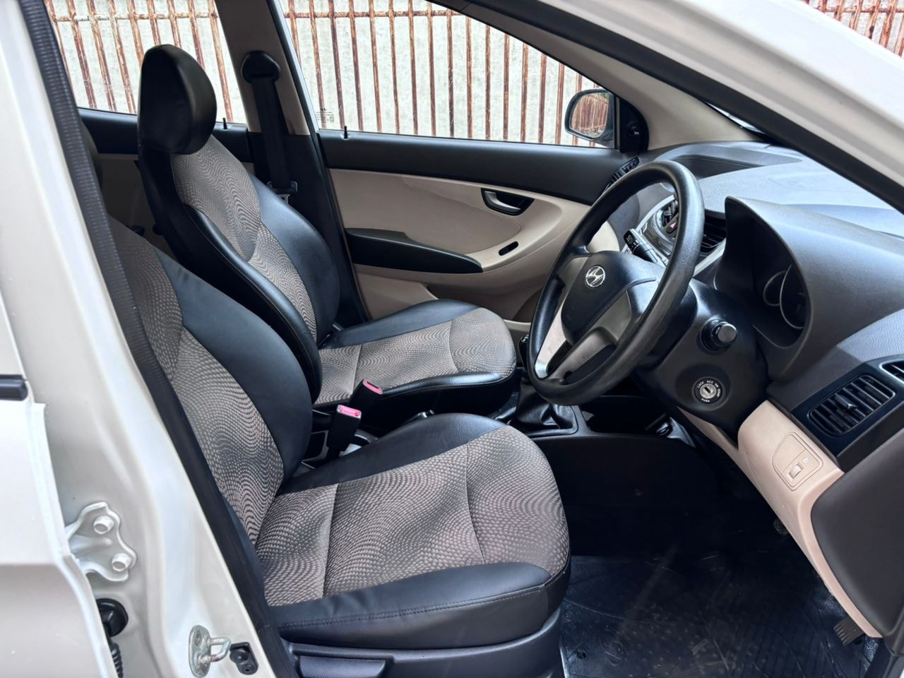 EON image 16 EON image 16