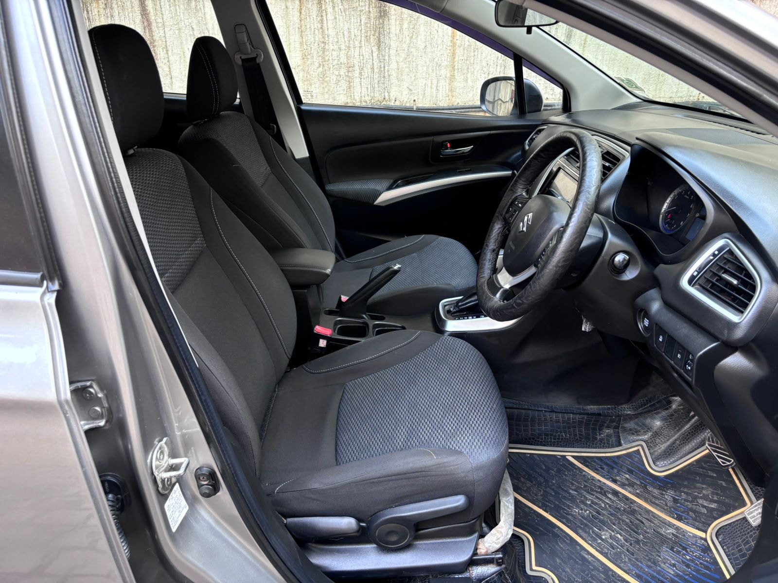 S-Cross image 12 S-Cross image 12