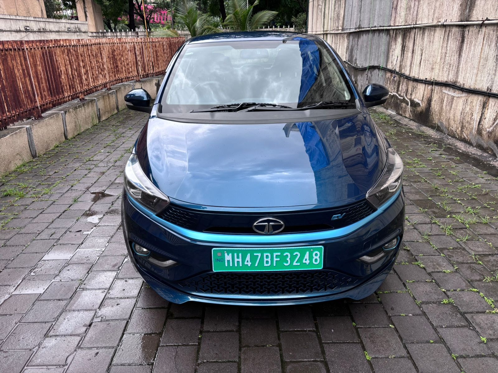 Tigor EV image 1 Tigor EV image 1