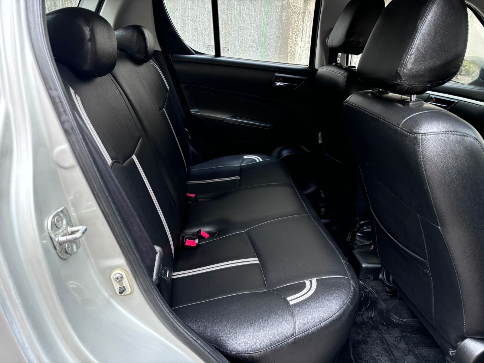 Swift image 13 Swift image 13