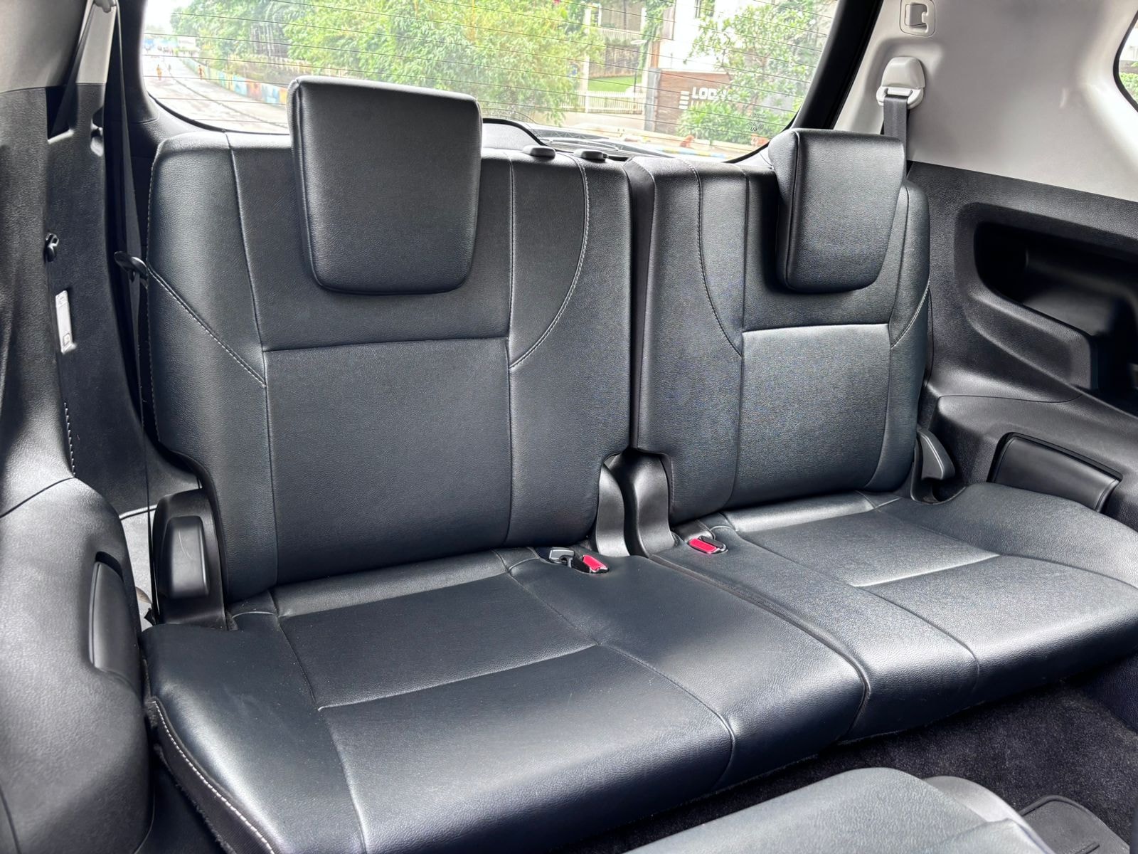 Innova Crysta image 13 Innova Crysta image 13