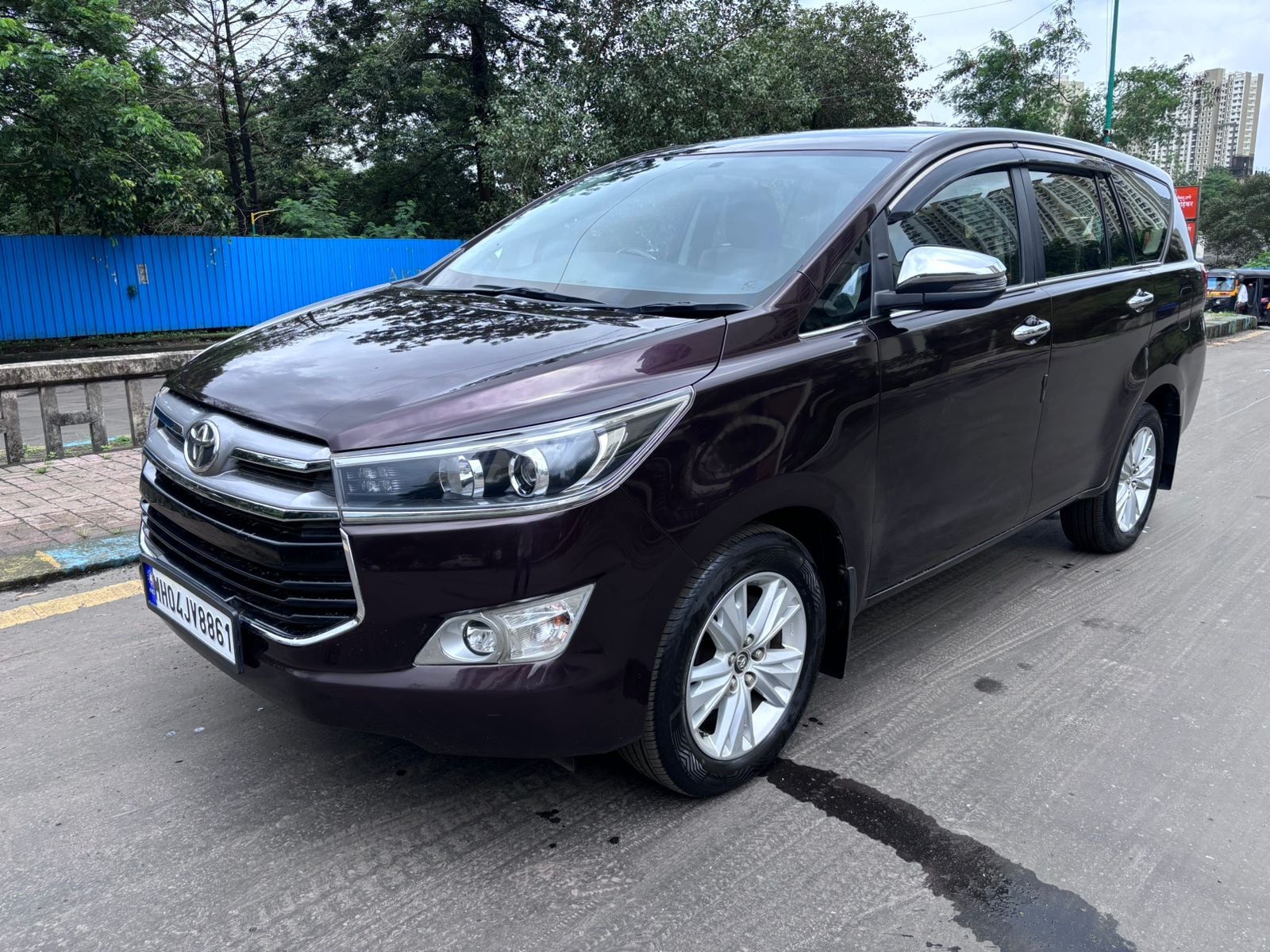 Innova Crysta image 4 Innova Crysta image 4