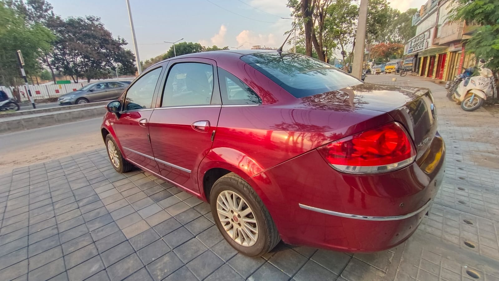 Linea image 3 Linea image 3