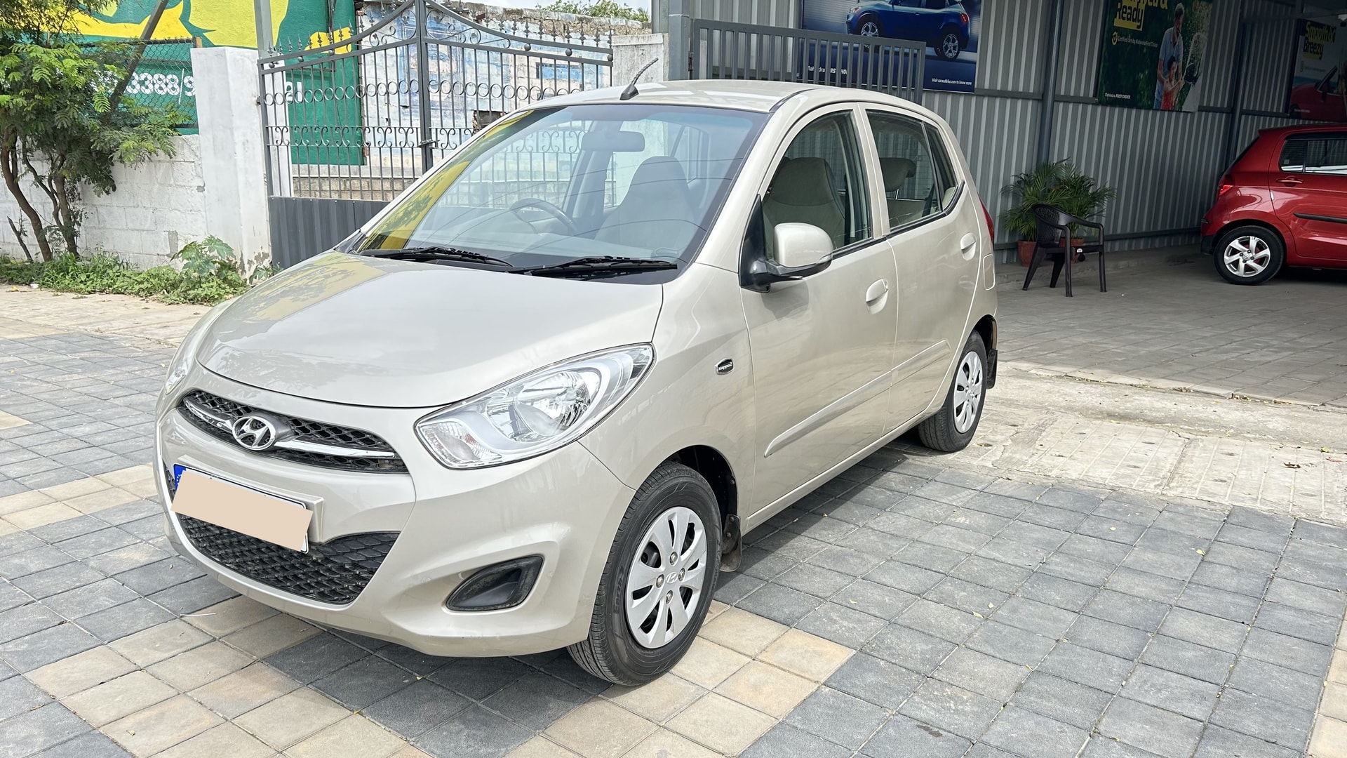 i10 image 1 i10 image 1