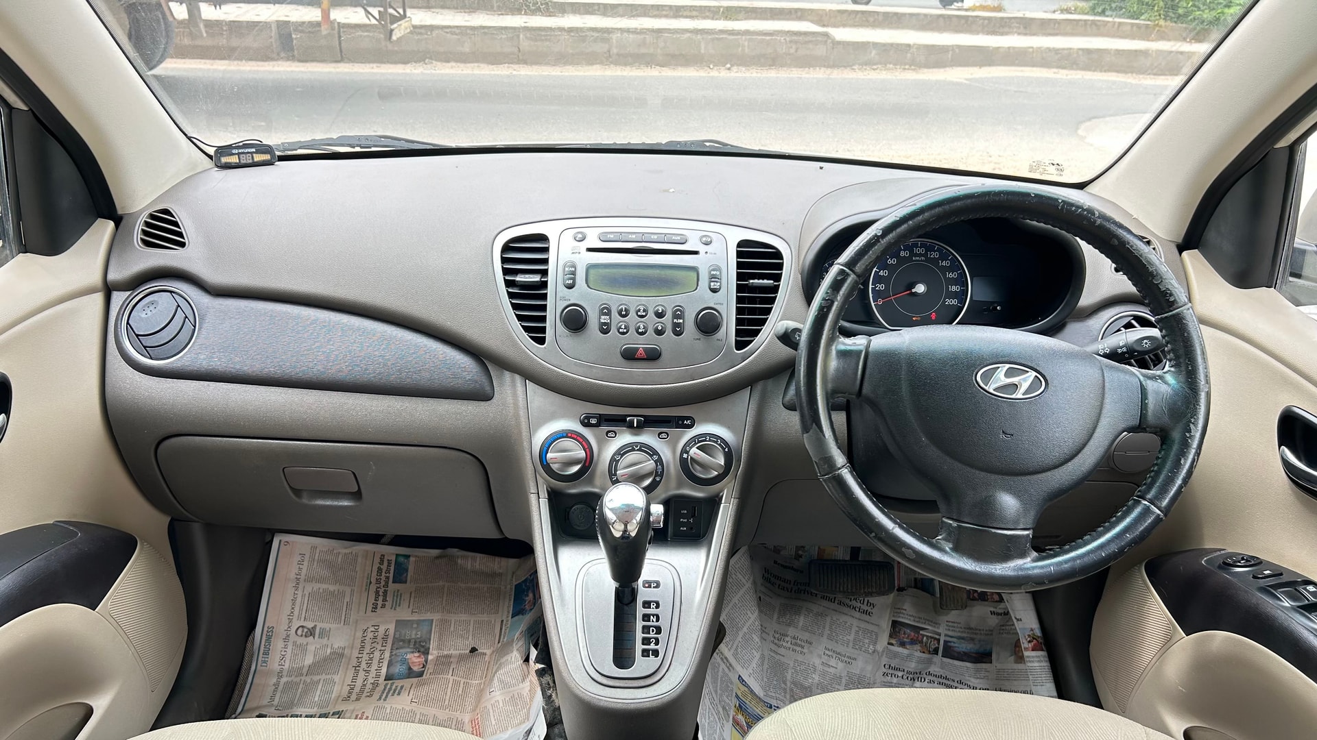 i10 image 11 i10 image 11