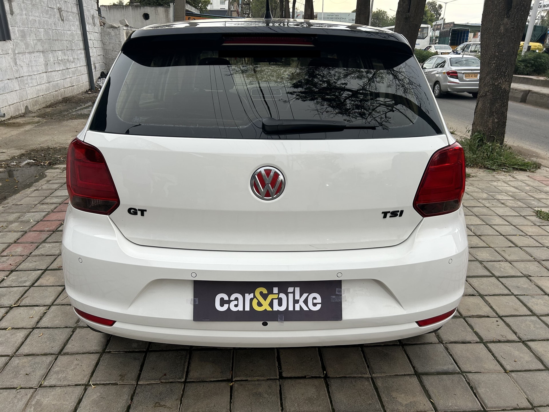 Polo image 4 Polo image 4