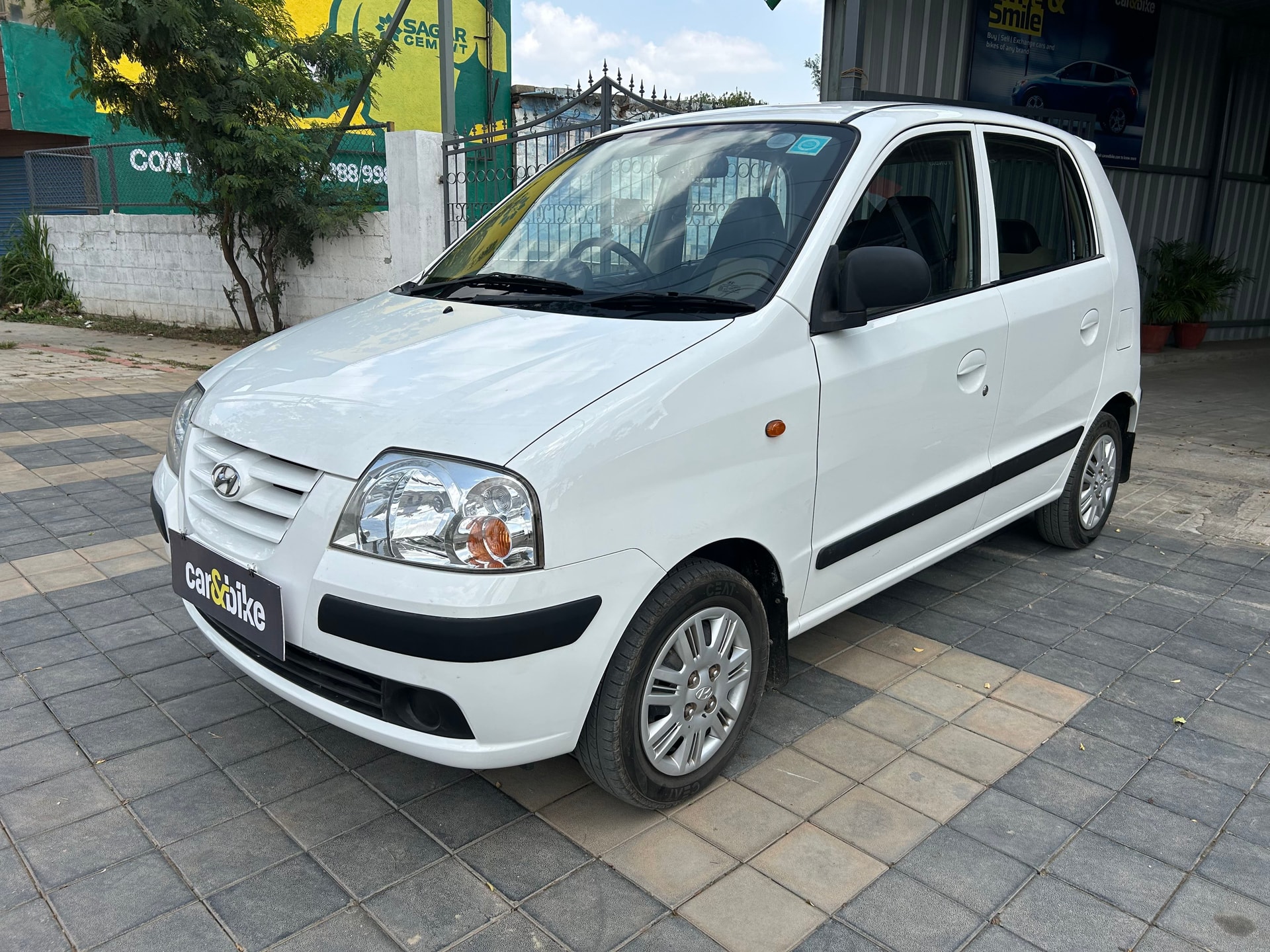 Santro Xing image 1 Santro Xing image 1