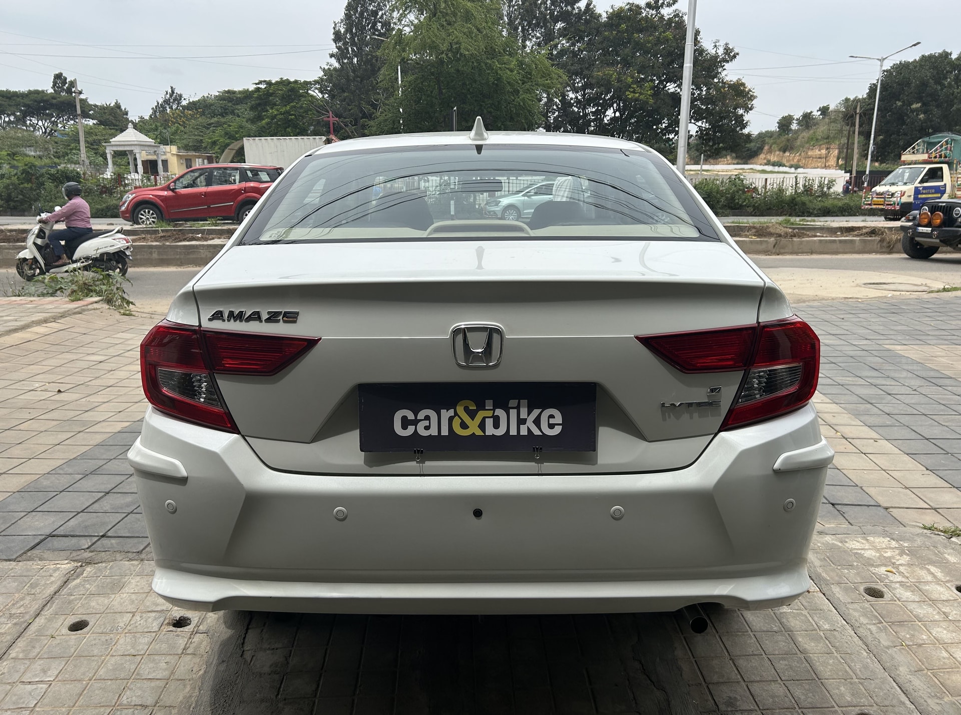 Amaze image 4 Amaze image 4