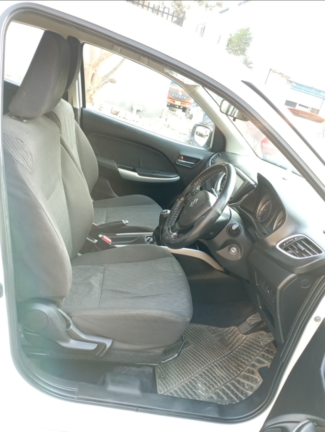 Baleno image 13 Baleno image 13