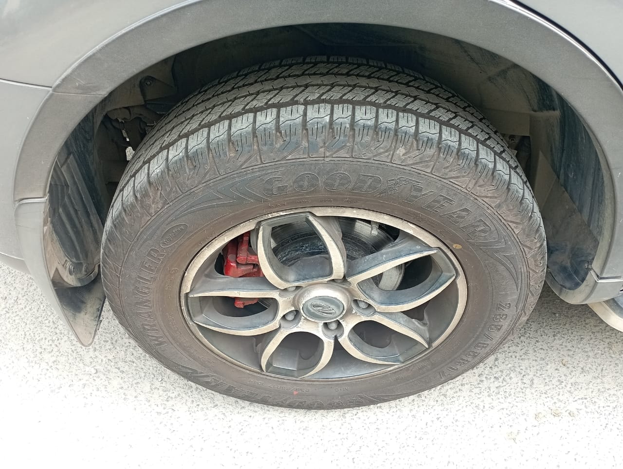 XUV500 image 9 XUV500 image 9