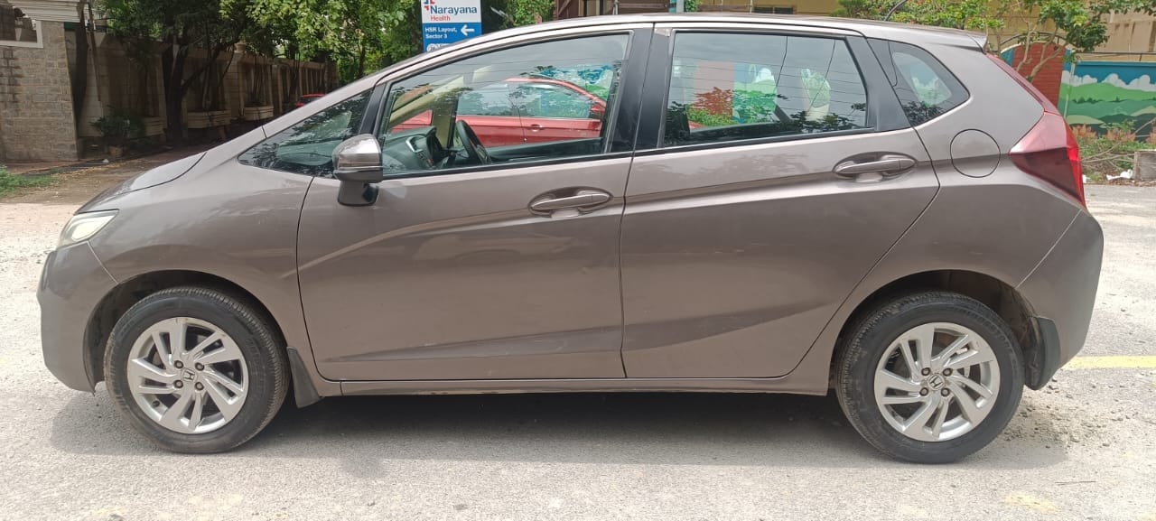 Jazz image 2 Jazz image 2