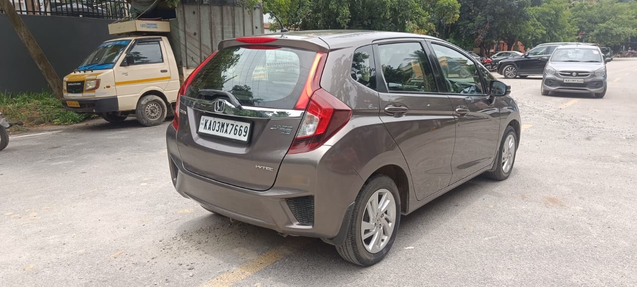 Jazz image 5 Jazz image 5