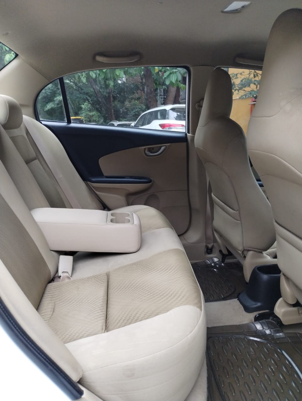 Used 2015 Honda Amaze Used 2015 Honda Amaze