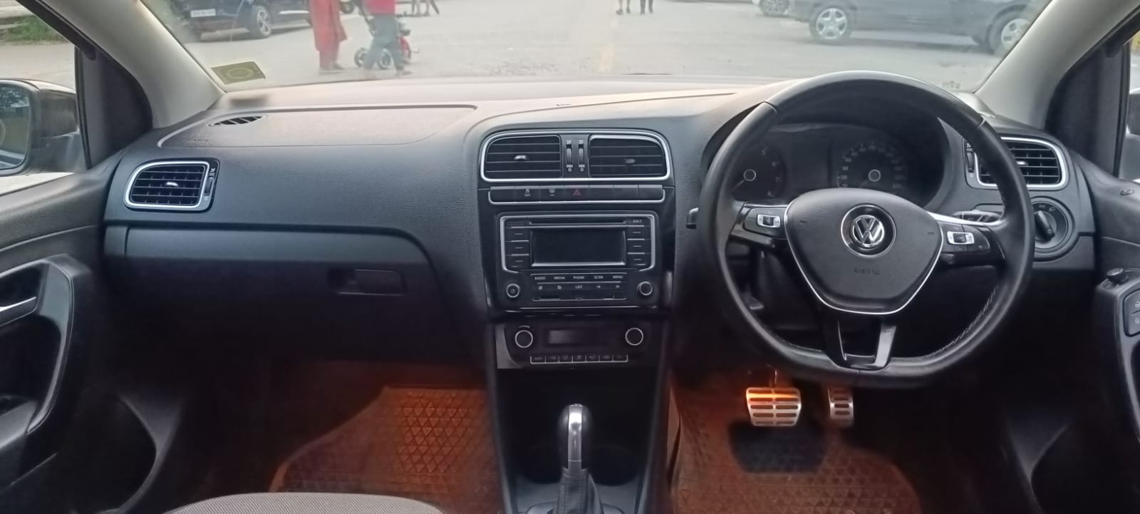 Used 2015 Volkswagen Polo Used 2015 Volkswagen Polo