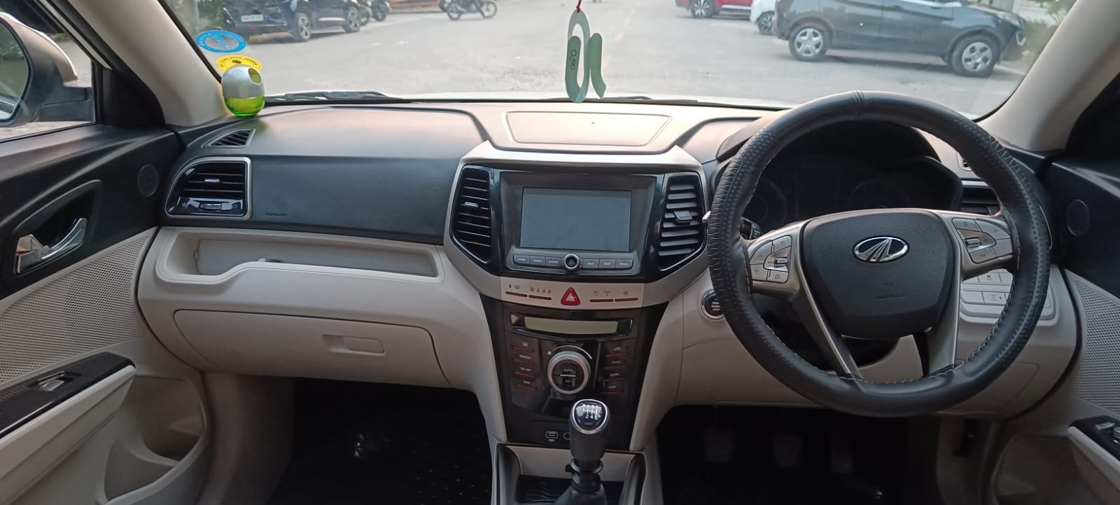Used 2020 Mahindra XUV300 Used 2020 Mahindra XUV300