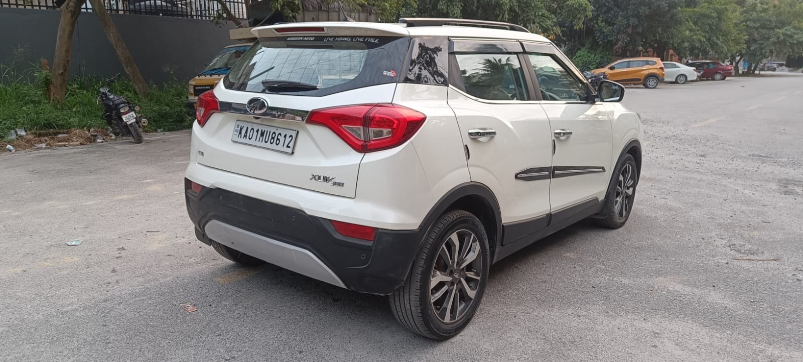 Used 2020 Mahindra XUV300 Used 2020 Mahindra XUV300