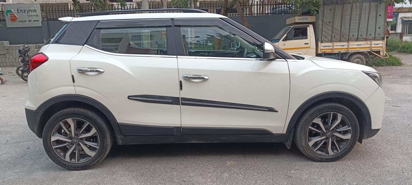 Used 2020 Mahindra XUV300 Used 2020 Mahindra XUV300