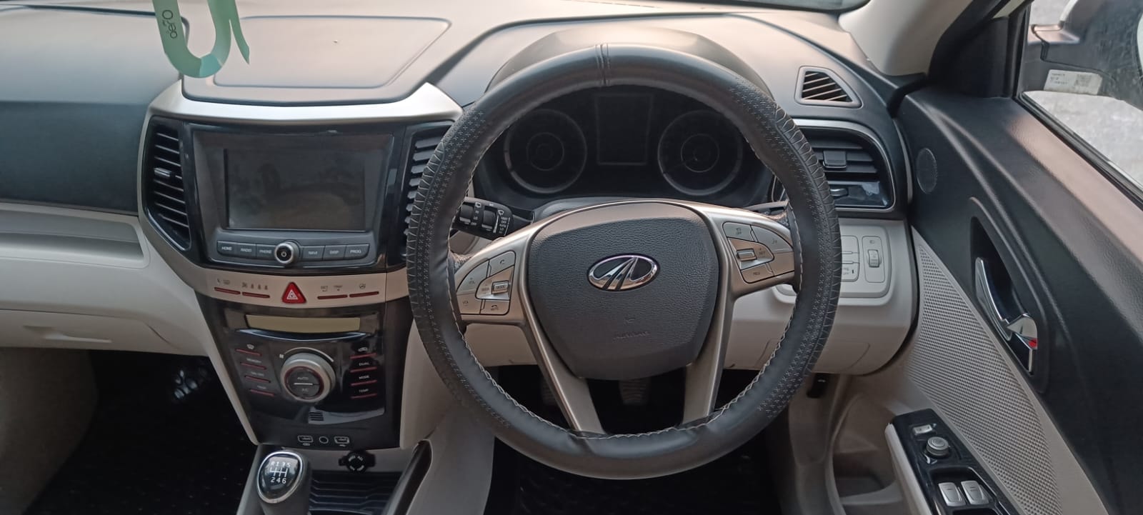 Used 2020 Mahindra XUV300 Used 2020 Mahindra XUV300