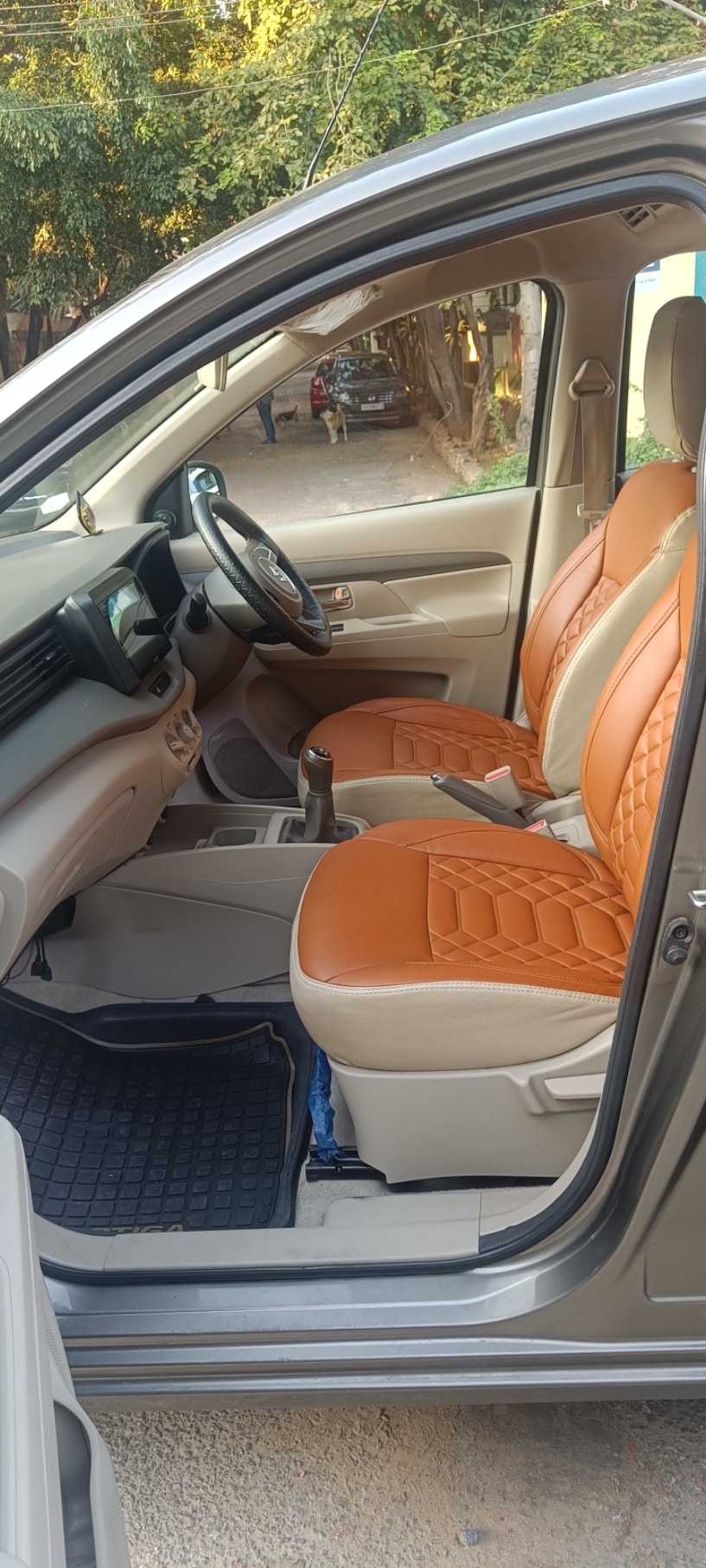 Ertiga image 17 Ertiga image 17