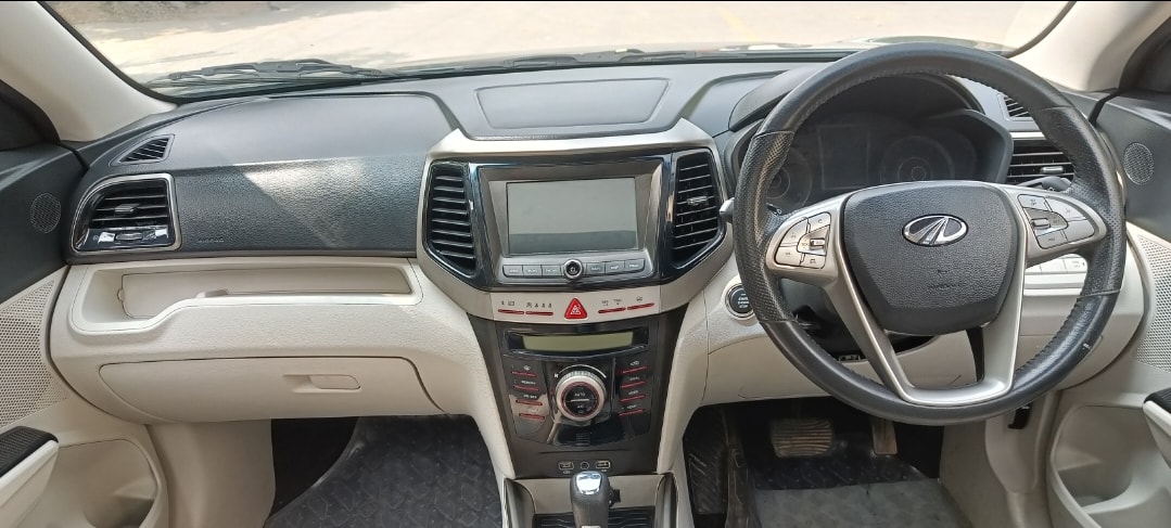 Used 2020 Mahindra XUV300 Used 2020 Mahindra XUV300