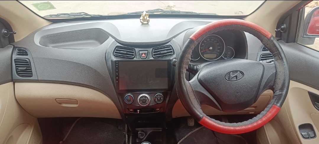 Used 2013 Hyundai EON Used 2013 Hyundai EON