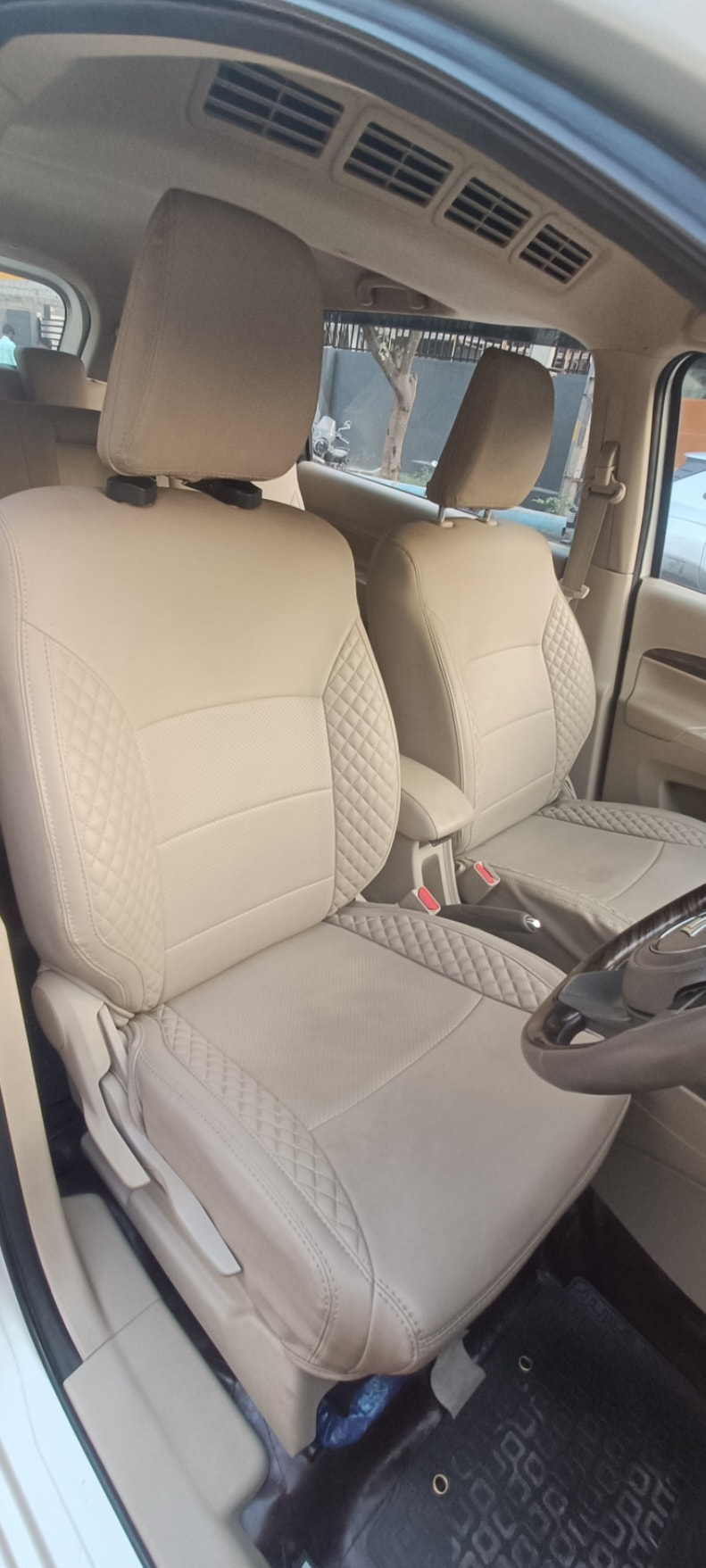 Used 2022 Maruti Suzuki Ertiga Used 2022 Maruti Suzuki Ertiga