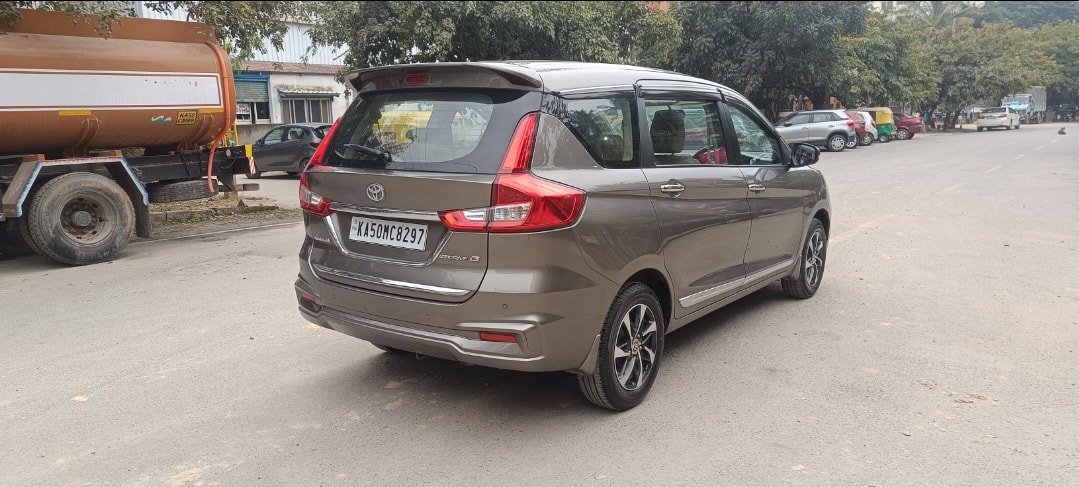 Used 2024 Toyota Rumion Used 2024 Toyota Rumion