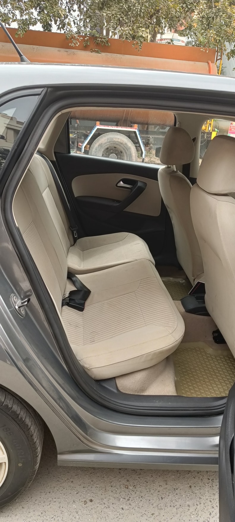 Used 2011 Volkswagen Polo Used 2011 Volkswagen Polo