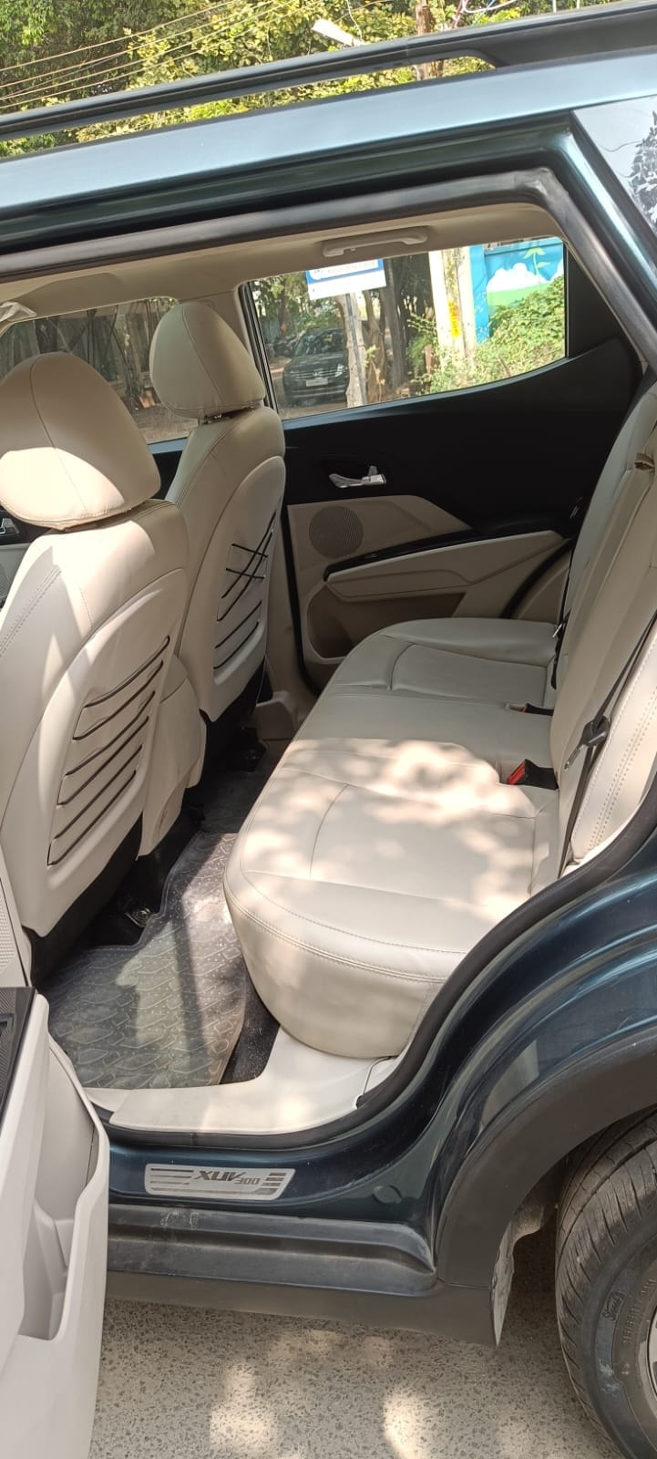 Used 2020 Mahindra XUV300 Used 2020 Mahindra XUV300