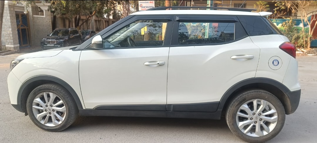 XUV300 image 2 XUV300 image 2