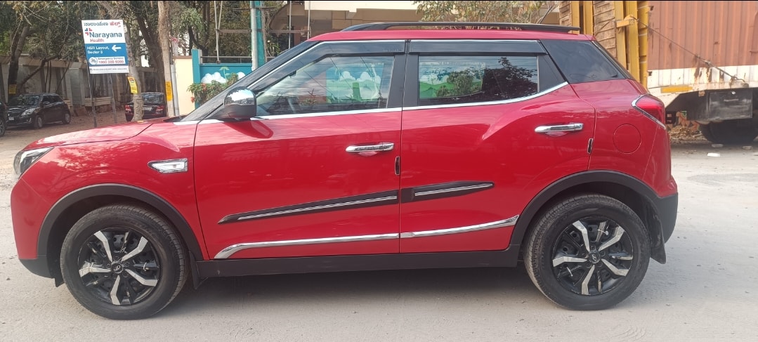 XUV300 image 2 XUV300 image 2