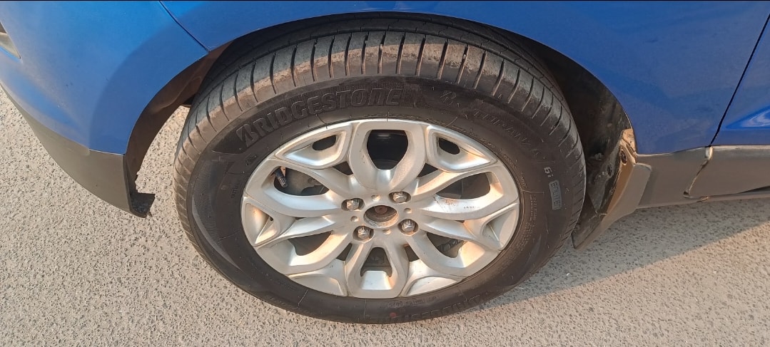 EcoSport image 9 EcoSport image 9