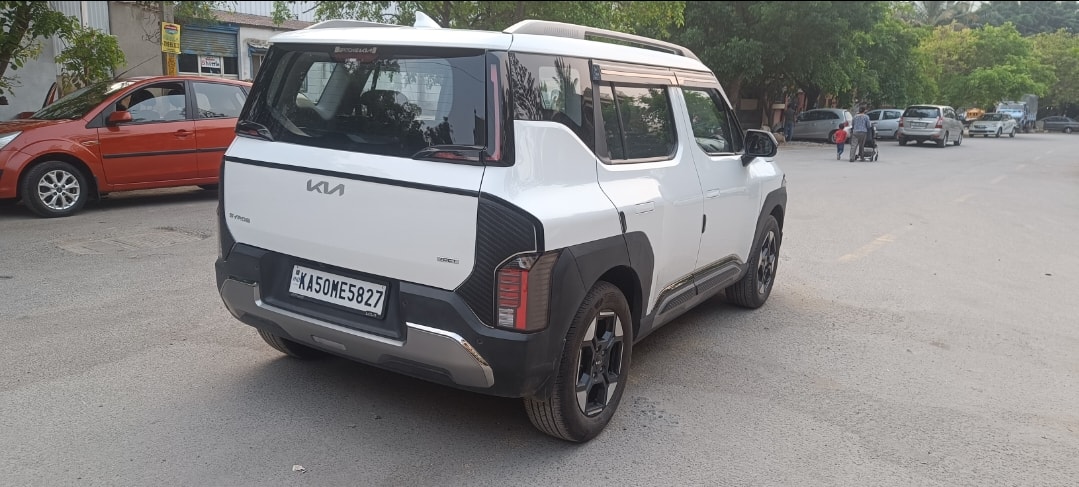 Syros image 3 Syros image 3