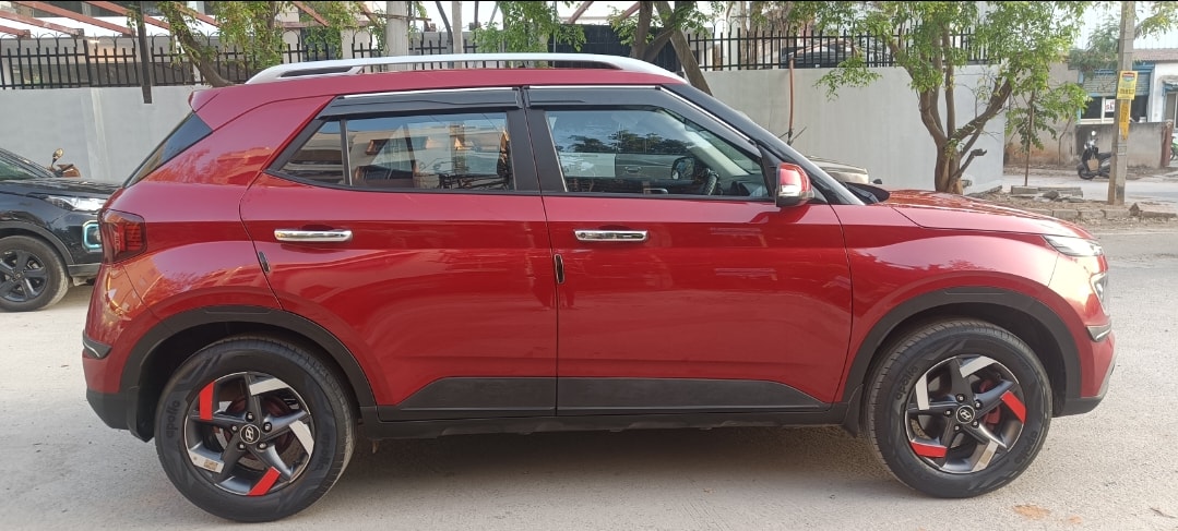 Used 2021 Hyundai Venue Used 2021 Hyundai Venue