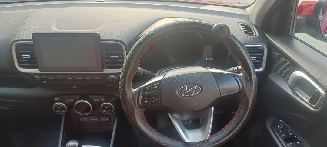 Used 2021 Hyundai Venue Used 2021 Hyundai Venue