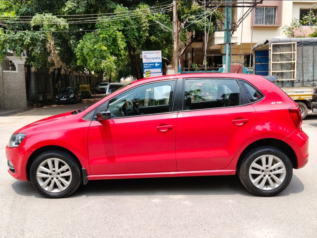 Polo image 2 Polo image 2