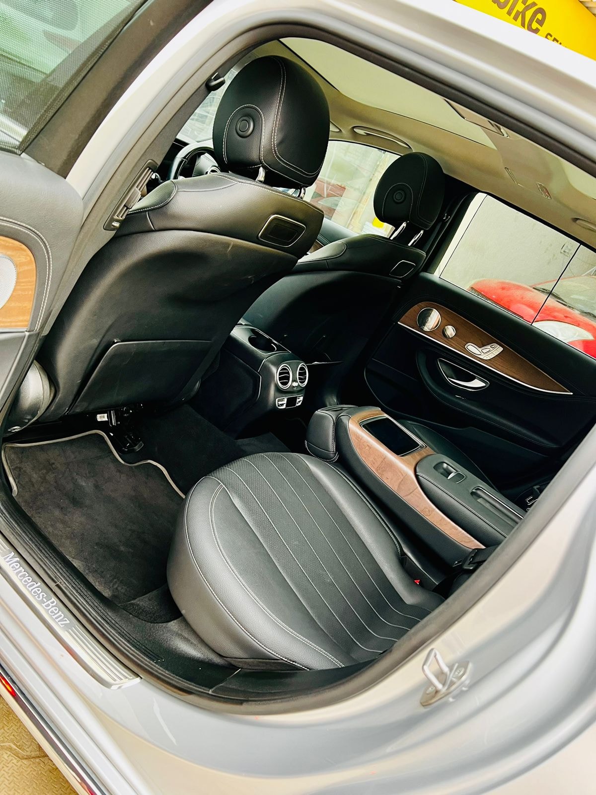 E-Class image 13 E-Class image 13