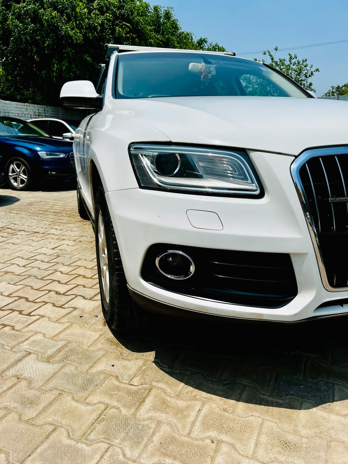 Q5 image 6 Q5 image 6