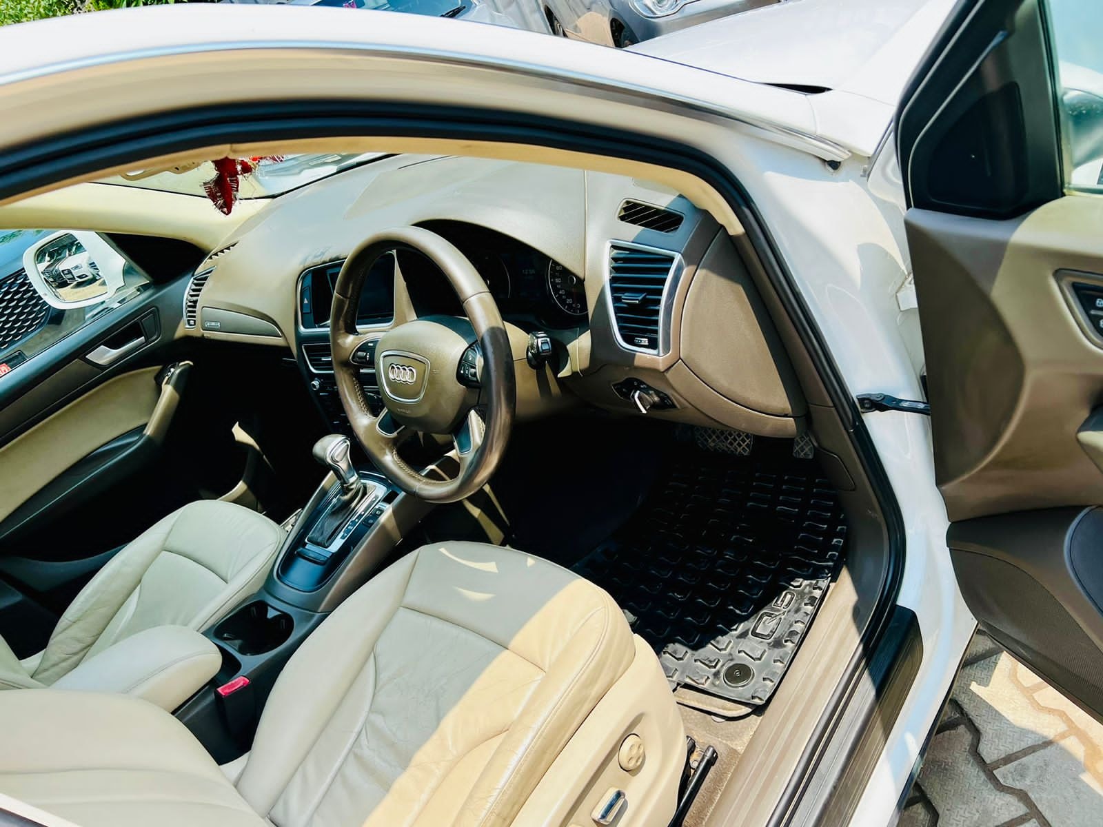 Q5 image 9 Q5 image 9