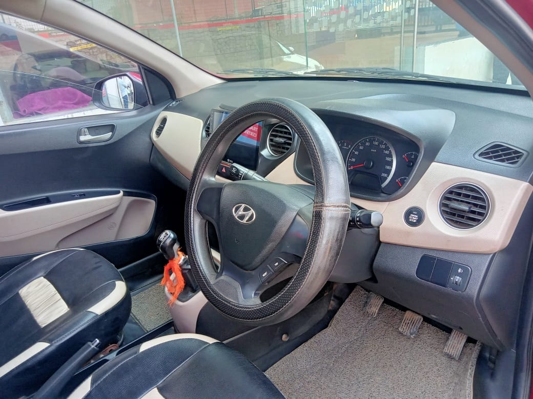 Grand i10 image 12 Grand i10 image 12