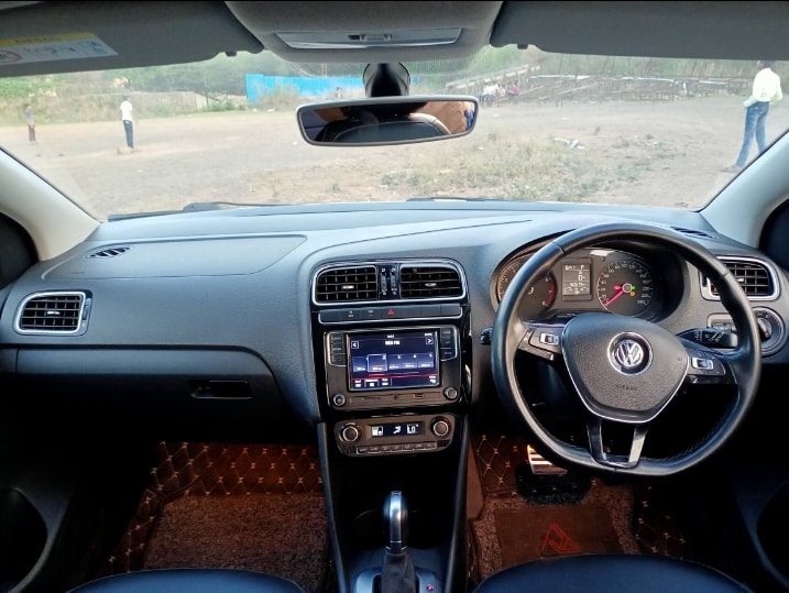 Polo image 10 Polo image 10