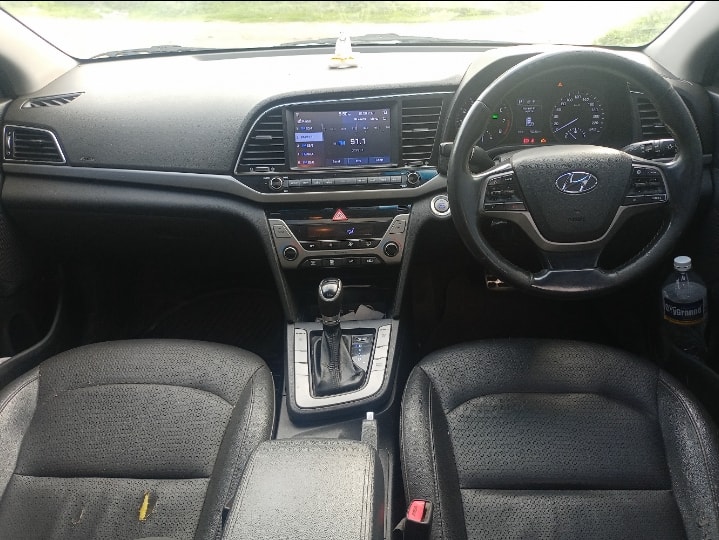 Elantra image 10 Elantra image 10